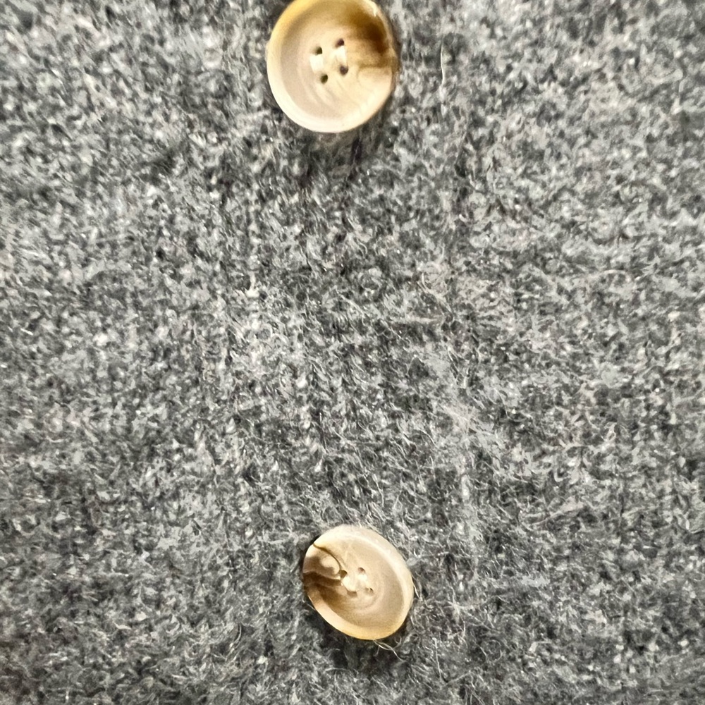 Stylish Gray Cardigan with Teddy Bear - Picture 4 of 5